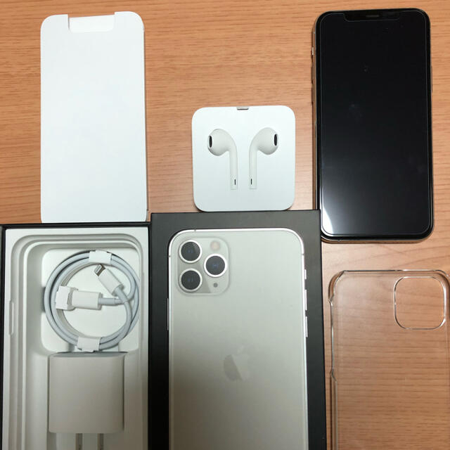 堅実な究極の iPhone シルバー SIMフリー 64GB iPhone11PRO - スマートフォン本体 堅実な究極の iPhone シルバー SIMフリー 64GB iPhone11PRO - スマートフォン本体