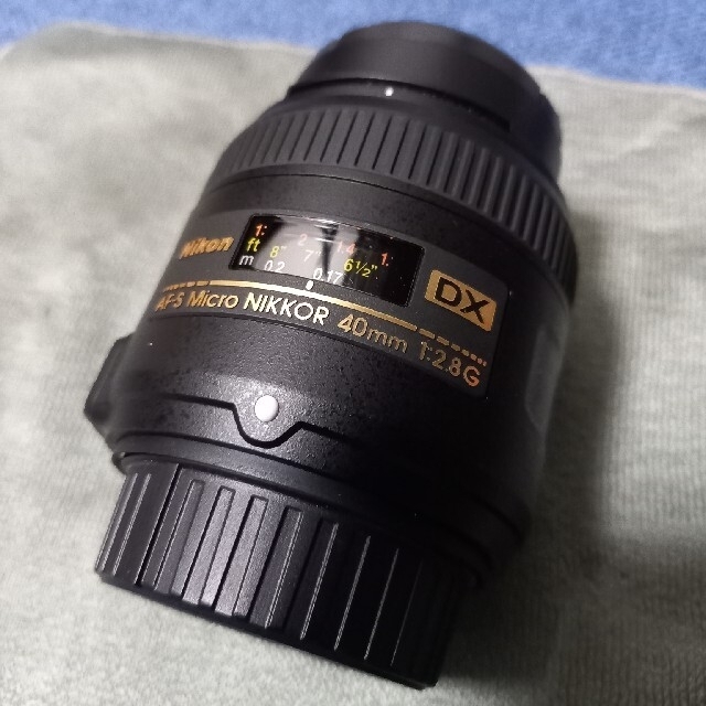 Nikon(ニコン)のニコンAF-S DX Micro NIKKOR 40mm F2.8 スマホ/家電/カメラのカメラ(レンズ(単焦点))の商品写真