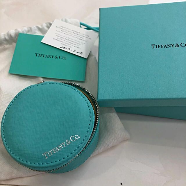 Tiffany & Co.(ティファニー)の未使用　ティファニー　ラウンドジュエリーケース レディースのアクセサリー(その他)の商品写真