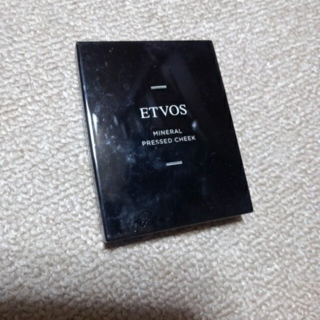 ETVOS(エトヴォス)のETVOS ミネラルプレストチーク コスメ/美容のベースメイク/化粧品(チーク)の商品写真