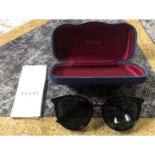 グッチ(Gucci)のGUCCI  GG0204SK  サングラス　ブラック　美品(サングラス/メガネ)