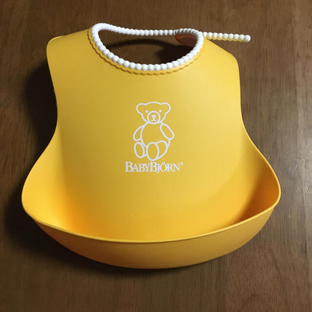 BABYBJORN(ベビービョルン)のお食事エプロン　BABYBJORN キッズ/ベビー/マタニティの授乳/お食事用品(お食事エプロン)の商品写真