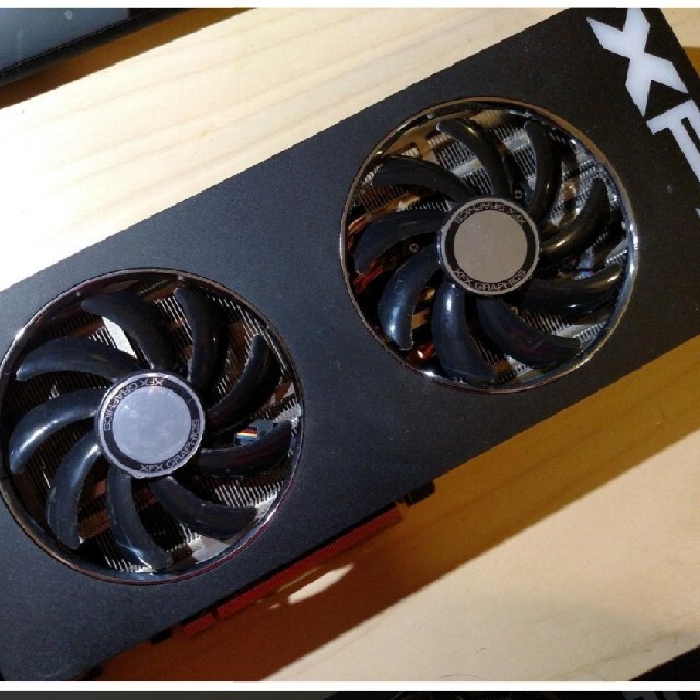 Radeon R9 290X 4GB 1