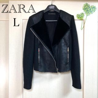 ザラ(ZARA)のZARA ザラ　柔らかファー付き　女らしいストレッチライダースジャケット(ライダースジャケット)