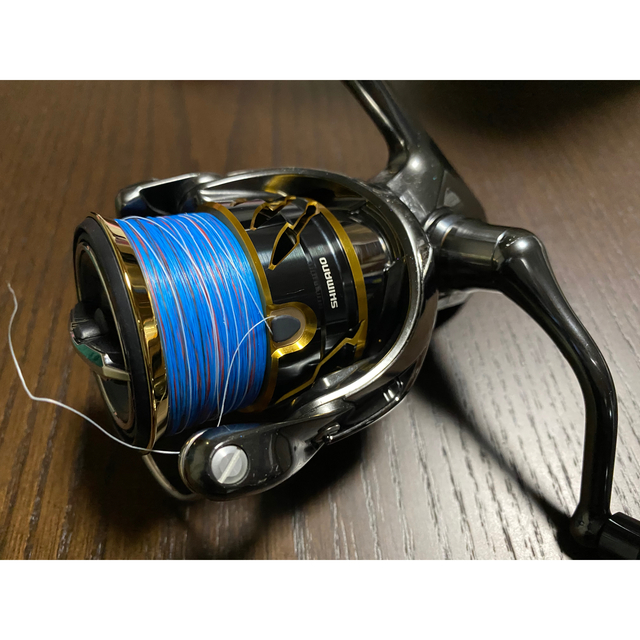 SHIMANO(シマノ)のシマノ　20ツインパワー　C3000XG  スポーツ/アウトドアのフィッシング(リール)の商品写真