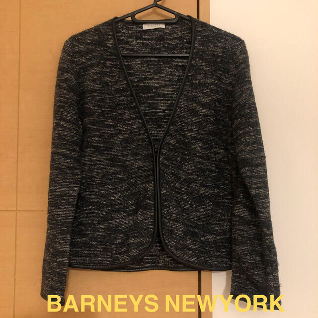 BARNEYS NEW YORK(バーニーズニューヨーク)のバーニーズニューヨーク　ニットジャケット　38 レディースのジャケット/アウター(ノーカラージャケット)の商品写真