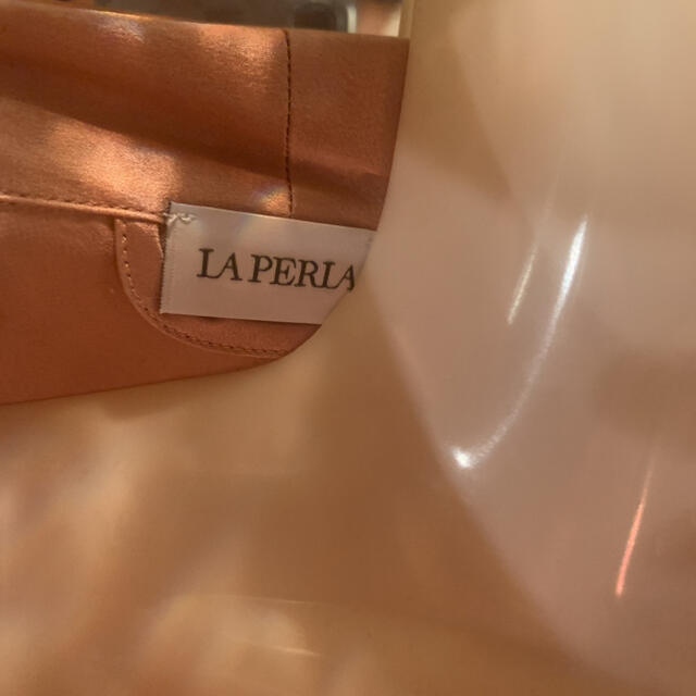 LA PERLA(ラペルラ)の完売　la perla ロングローブ  レディースのルームウェア/パジャマ(ルームウェア)の商品写真