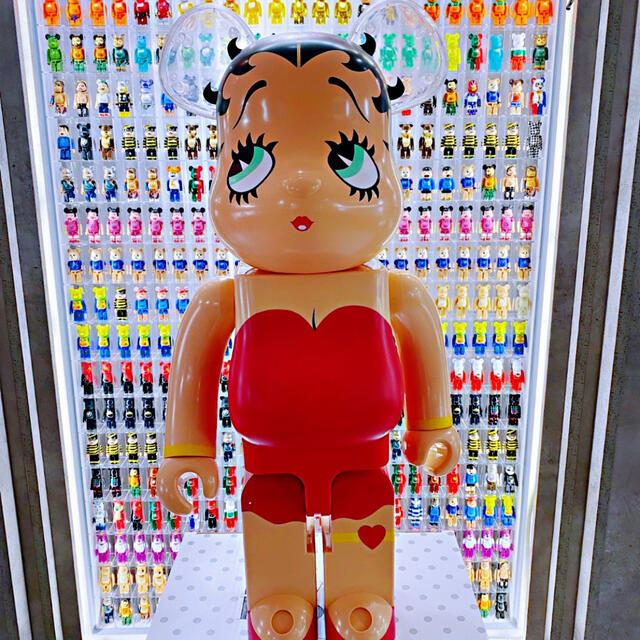 BE@RBRICK Betty Boop (TM) 1000%   エンタメ/ホビーのフィギュア(その他)の商品写真