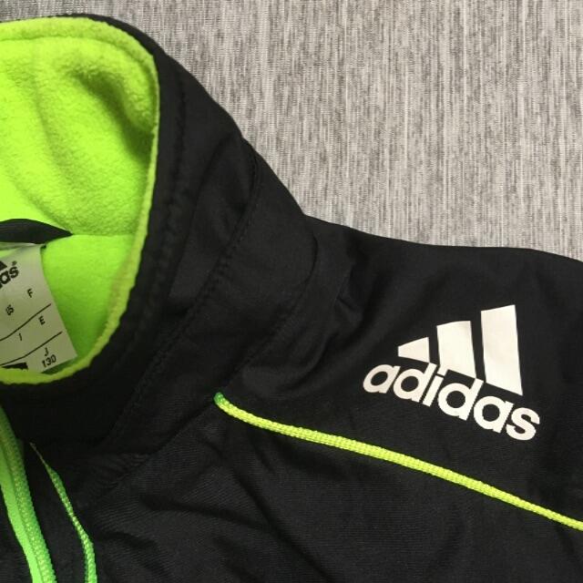 adidas(アディダス)のお値下げ！アディダスジャンバー130 キッズ/ベビー/マタニティのキッズ服男の子用(90cm~)(ジャケット/上着)の商品写真