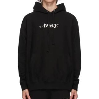 アウェイク(AWAKE)のAWAKE NY SSENSE 限定 ブラック エンブロイダリー ロゴ フーディ(パーカー)