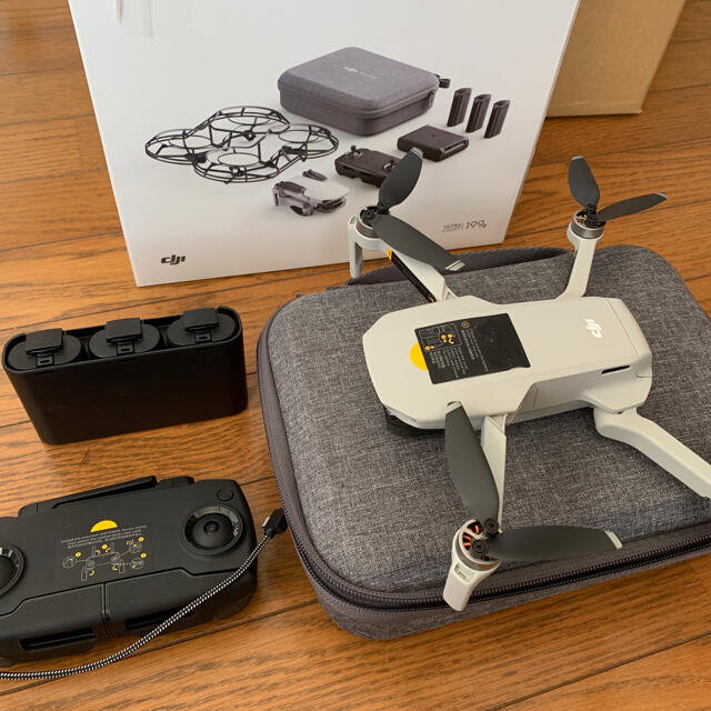 ドローンdji mavic mini  フライモアコンボ  超美品