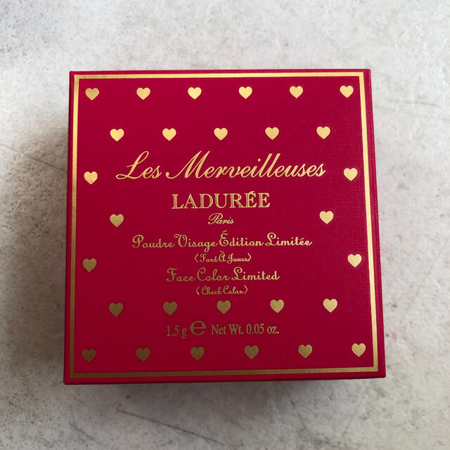 Les Merveilleuses LADUREE(レメルヴェイユーズラデュレ)のラデュレ チーク  新品半額以下と コスメ/美容のベースメイク/化粧品(チーク)の商品写真
