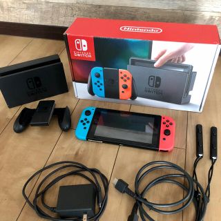 ニンテンドースイッチ(Nintendo Switch)のSwitch  スイッチ　本体　中古　ニンテンドー (家庭用ゲーム機本体)