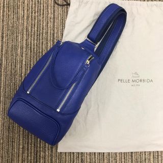 ペッレ モルビダ(PELLE MORBIDA)の生産終了カラー　PELLE MORBIDA ボディーバッグ　ブルー(ショルダーバッグ)