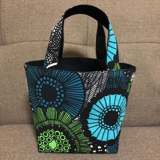 マリメッコ(marimekko)の【marimekko】ハンドメイド バッグ❁GR (バッグ)