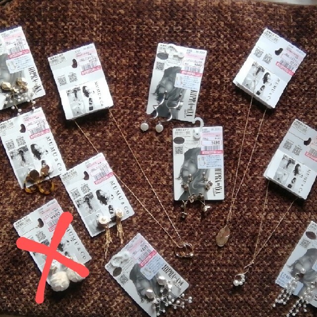 しまむら(シマムラ)のプチプラのあや　mumu　コラボ　ネックス&イヤリング　セット レディースのアクセサリー(イヤリング)の商品写真