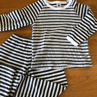 プチバトー(PETIT BATEAU)のプチバトー　パジャマ86センチ(パジャマ)