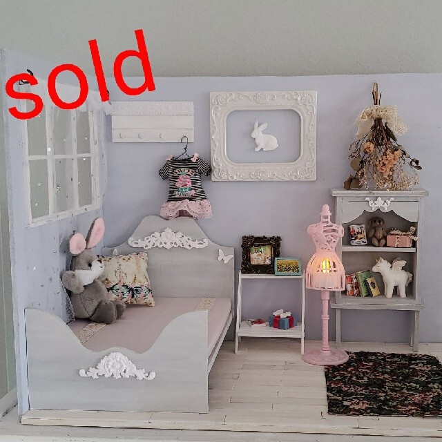 ベッドルーム*°ドールハウス*°ブライスやリカちゃんなどにの通販 ベッドルーム*°ドールハウス*°ブライスやリカちゃんなどにの通販