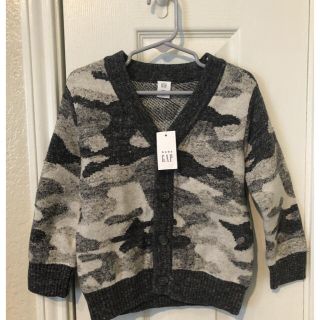 ベビーギャップ(babyGAP)のGap ギャップ　ニットカーディガン　サイズ3T(ニット/セーター)