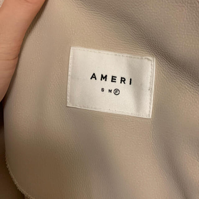 Ameri VINTAGE(アメリヴィンテージ)のAmeri VINTAGE TENT LINE BOA COAT レディースのジャケット/アウター(ムートンコート)の商品写真