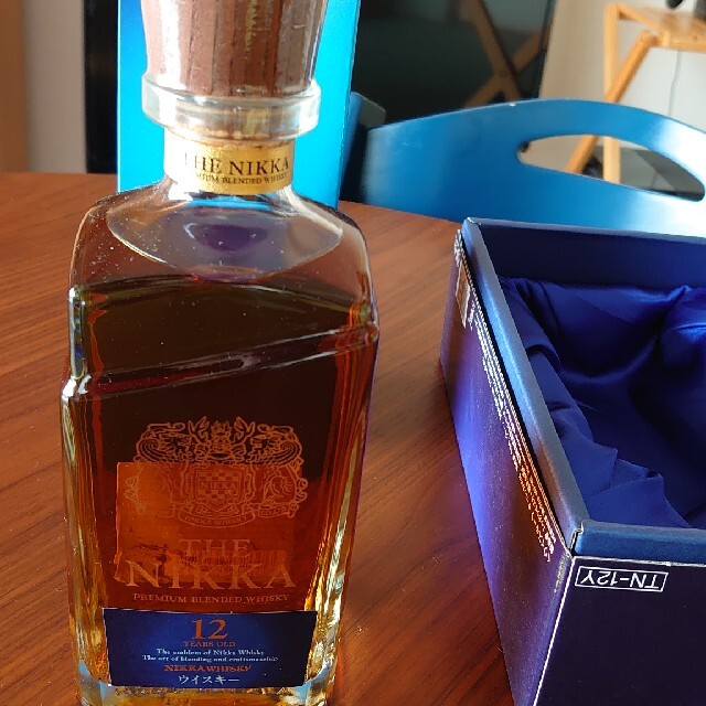 ニッカウヰスキー(ニッカウイスキー)の【終売品】THE NIKKA12年×2つ 食品/飲料/酒の酒(ウイスキー)の商品写真