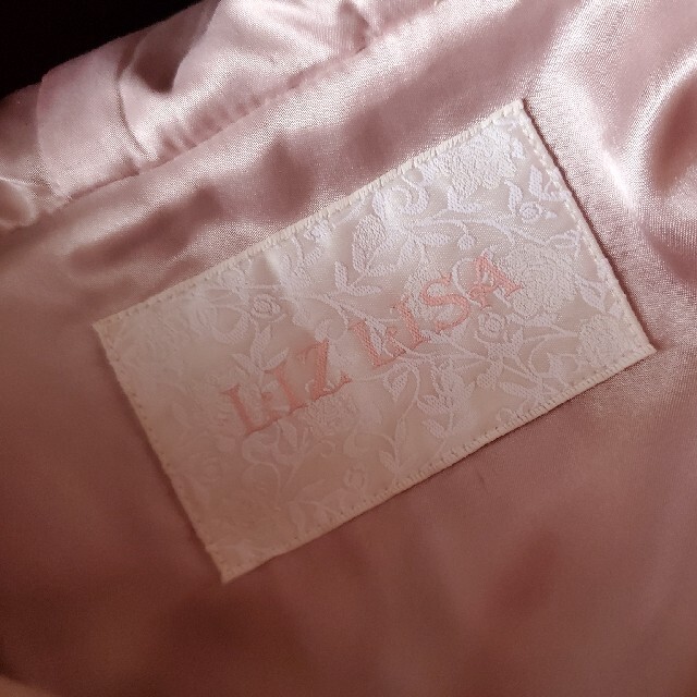 LIZ LISA(リズリサ)のお嬢様ガーリー♡LIZ LISAリズリサ♡ファーフード付きリボンコート♡ レディースのジャケット/アウター(ピーコート)の商品写真