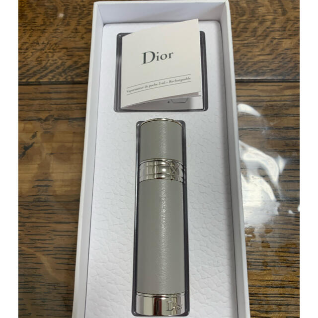 Dior(ディオール)のDior フレグランスボトル コスメ/美容のメイク道具/ケアグッズ(ボトル・ケース・携帯小物)の商品写真
