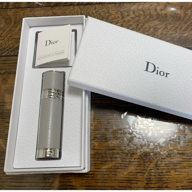 Dior(ディオール)のDior フレグランスボトル コスメ/美容のメイク道具/ケアグッズ(ボトル・ケース・携帯小物)の商品写真