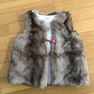 ザラキッズ(ZARA KIDS)のZARA ファーベスト 新品タグ付き 100 ザラベビー(ジャケット/上着)