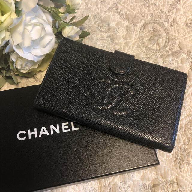 CHANEL(シャネル)の♪シャネル♪黒キャビアスキン長財布 レディースのファッション小物(財布)の商品写真