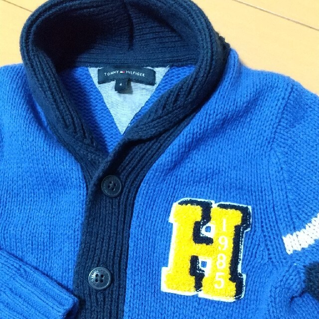 TOMMY HILFIGER(トミーヒルフィガー)のトミーヒルフィガー キッズ/ベビー/マタニティのキッズ服男の子用(90cm~)(ジャケット/上着)の商品写真