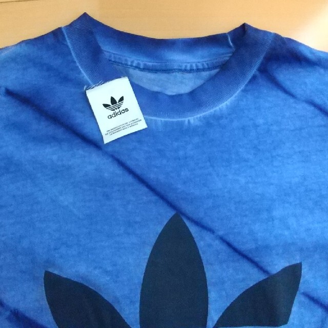 adidas(アディダス)のadidas オリジナルロゴTシャツ メンズのトップス(Tシャツ/カットソー(半袖/袖なし))の商品写真