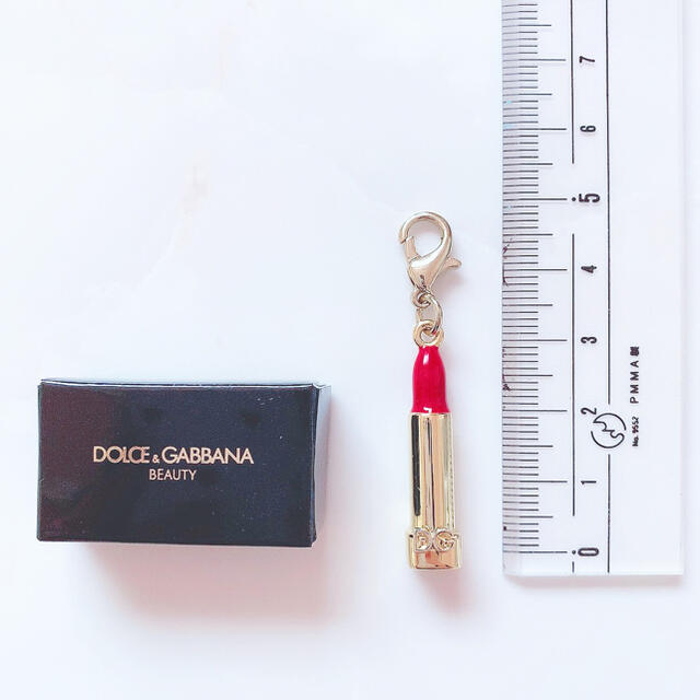 DOLCE&GABBANA(ドルチェアンドガッバーナ)の【ノベルティ】ドルガバ　リップチャーム レディースのファッション小物(キーホルダー)の商品写真