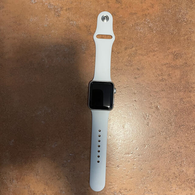 Apple Watch(アップルウォッチ)のApple Watch series3 38mm シルバー　GPSモデル メンズの時計(腕時計(デジタル))の商品写真