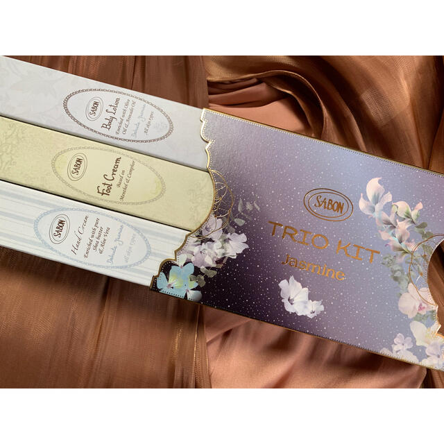 SABON(サボン)のSABON ギフトセット 箱付き コスメ/美容のボディケア(ボディクリーム)の商品写真