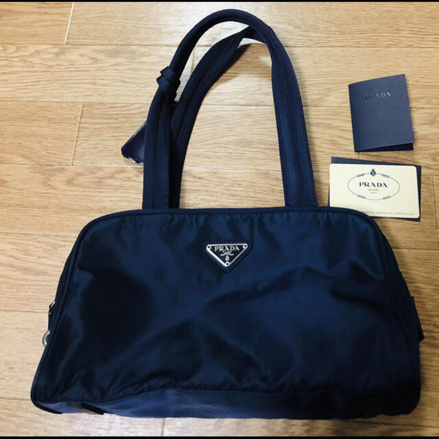 PRADA - PRADA プラダ 鍵付きバッグの通販 by yoriko1956's shop