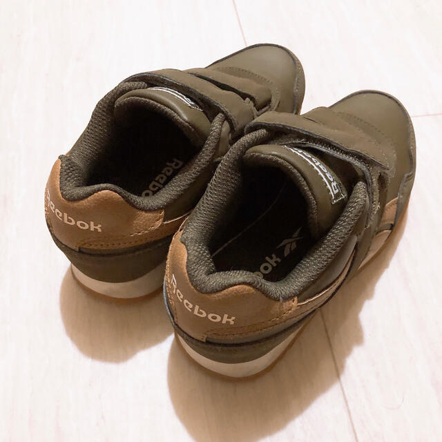 Reebok(リーボック)のReebok キッズ スニーカー 子供用 キッズ/ベビー/マタニティのキッズ靴/シューズ(15cm~)(スニーカー)の商品写真