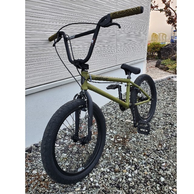 高価値セリー 超美車!サブローサ20インチBMX即完売希少カラー