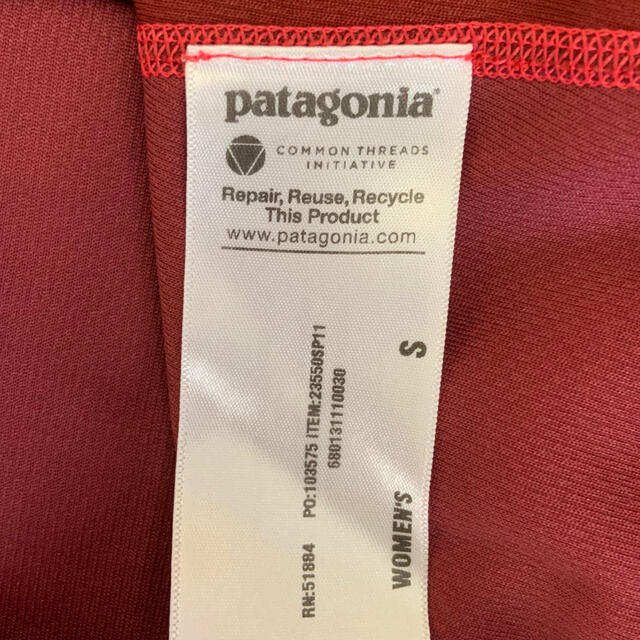 patagonia(パタゴニア)のパタゴニア　レディーストレイルランニングシャツ【サイズS】 スポーツ/アウトドアのランニング(ウェア)の商品写真