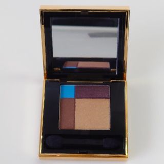 イヴサンローランボーテ(Yves Saint Laurent Beaute)の新品未使用イヴサンローラン YSL オンブルクワドラルミエール No. 5箱あり(アイシャドウ)