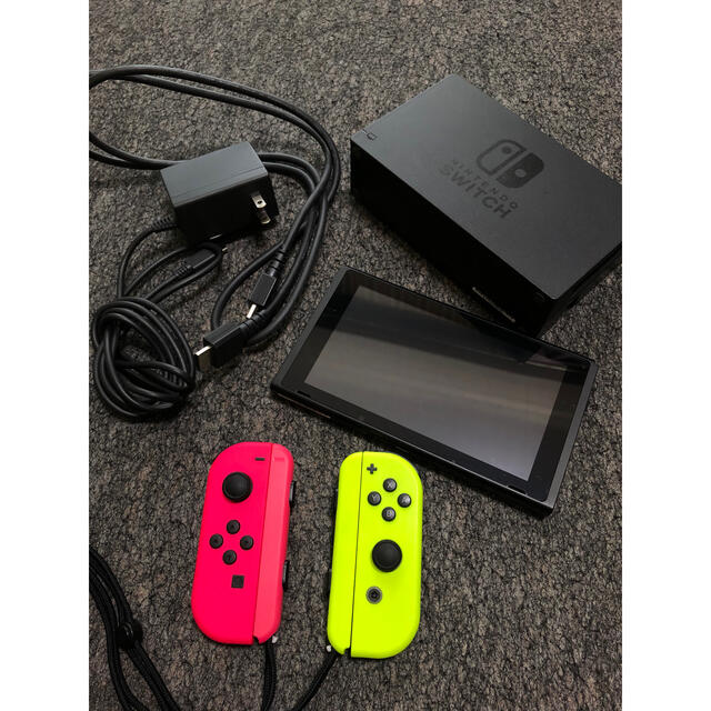 Nintendo Switch 本体　任天堂　ニンテンドースイッチのサムネイル