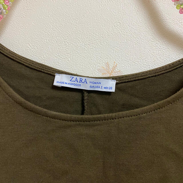 ZARA(ザラ)のなっみ様　zara ペプラムフリル付きTシャツ レディースのトップス(Tシャツ(半袖/袖なし))の商品写真