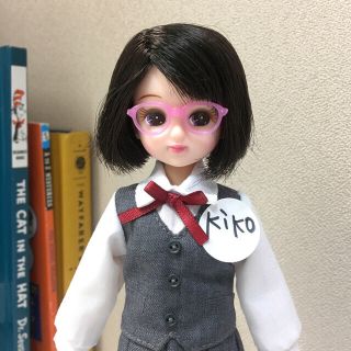 タカラトミー(Takara Tomy)の【新品未使用】リカちゃん　メガネ　薄いピンク&濃いピンク(その他)