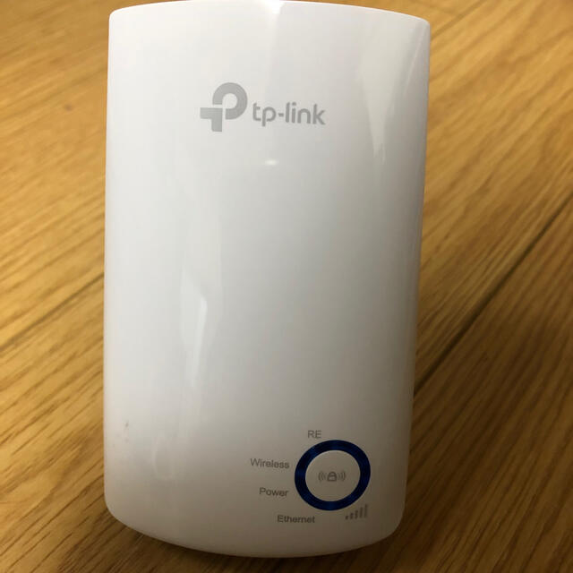 TP-Link 無線LAN 中継機　ムイシュキン様専用 スマホ/家電/カメラのPC/タブレット(PC周辺機器)の商品写真