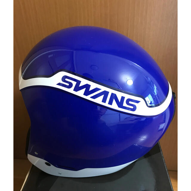 SWANS(スワンズ)の新品未使用　SWANS スキーヘルメット S/M 54cm(FISマーク付き) スポーツ/アウトドアのスキー(その他)の商品写真