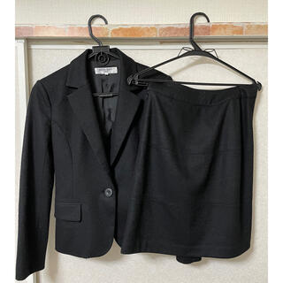 ナチュラルビューティーベーシック(NATURAL BEAUTY BASIC)のナチュラルビューティーベーシック スーツ セットアップ 黒(スーツ)
