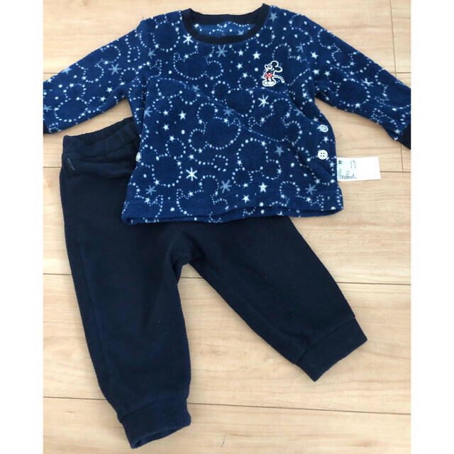 UNIQLO(ユニクロ)の専用　UNIQLO 冬パジャマ80 &スリーパー キッズ/ベビー/マタニティのベビー服(~85cm)(パジャマ)の商品写真