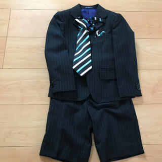 男の子用スーツ　110 ネクタイ　チーフ付き(ドレス/フォーマル)