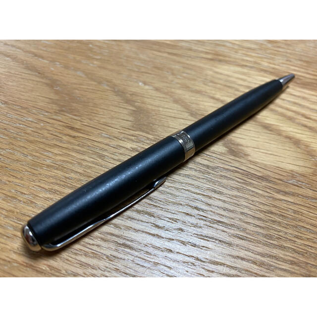 Parker(パーカー)のParker ボールペン 黒色 インテリア/住まい/日用品の文房具(ペン/マーカー)の商品写真