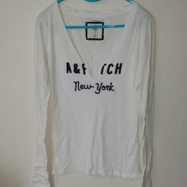 Abercrombie&Fitch(アバクロンビーアンドフィッチ)のアバクロンビー&フィッチ*Tシャツ レディースのトップス(Tシャツ(長袖/七分))の商品写真